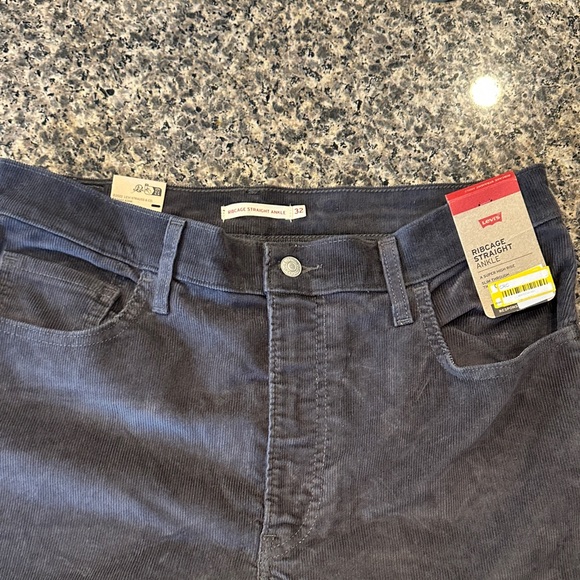 Levi's Men's Charcoal Straight Jeans - Picture 1 of 3